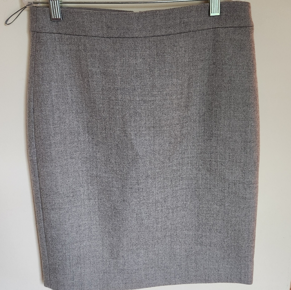 J. Crew Women's Lined Light Gray Wool Pencil Skirt Size 2 Petite
